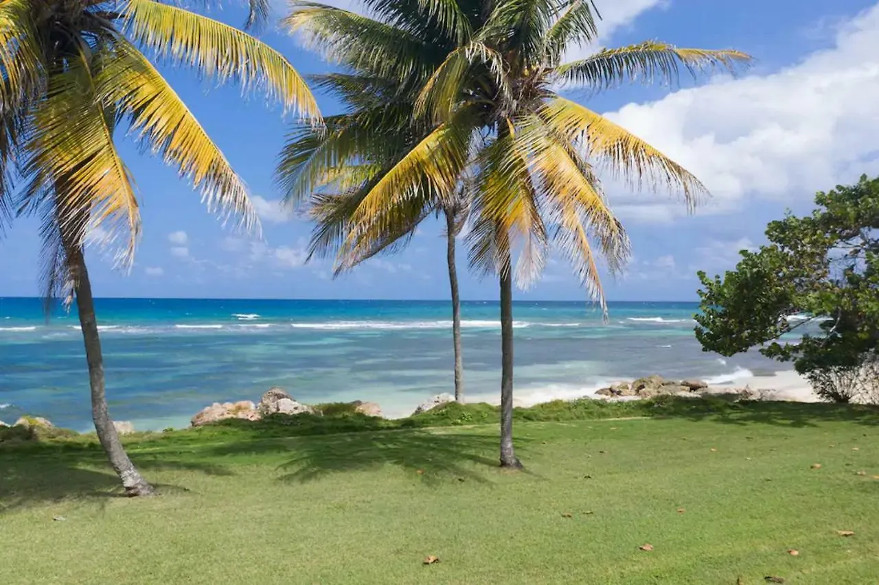 Magnificent 5-Bedroom Estate Villa, Sleeps 12 Montego Bay