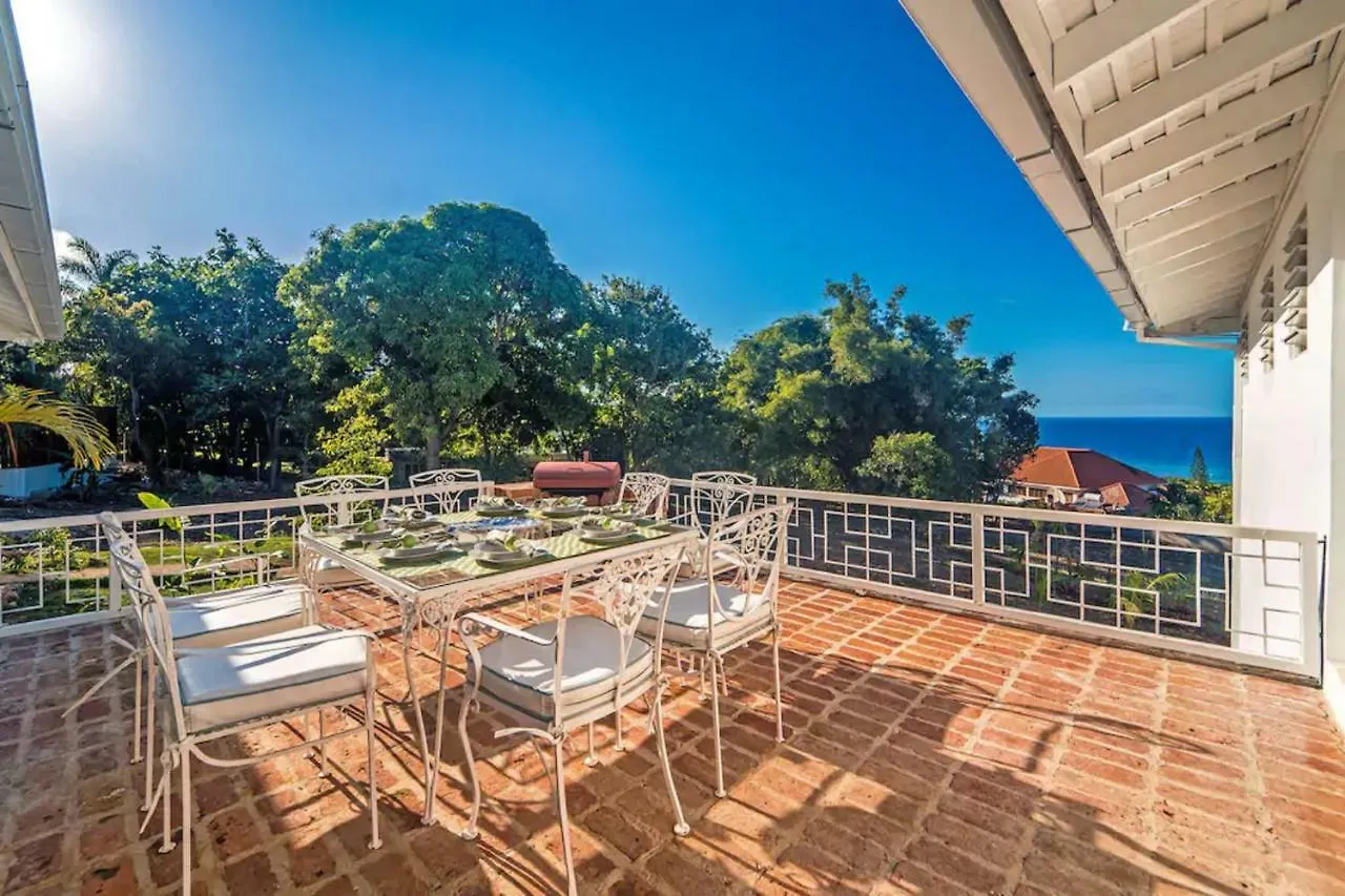 Villa Magnificent 5-Bedroom Estate Villa, Sleeps 12 Montego Bay Jamaica