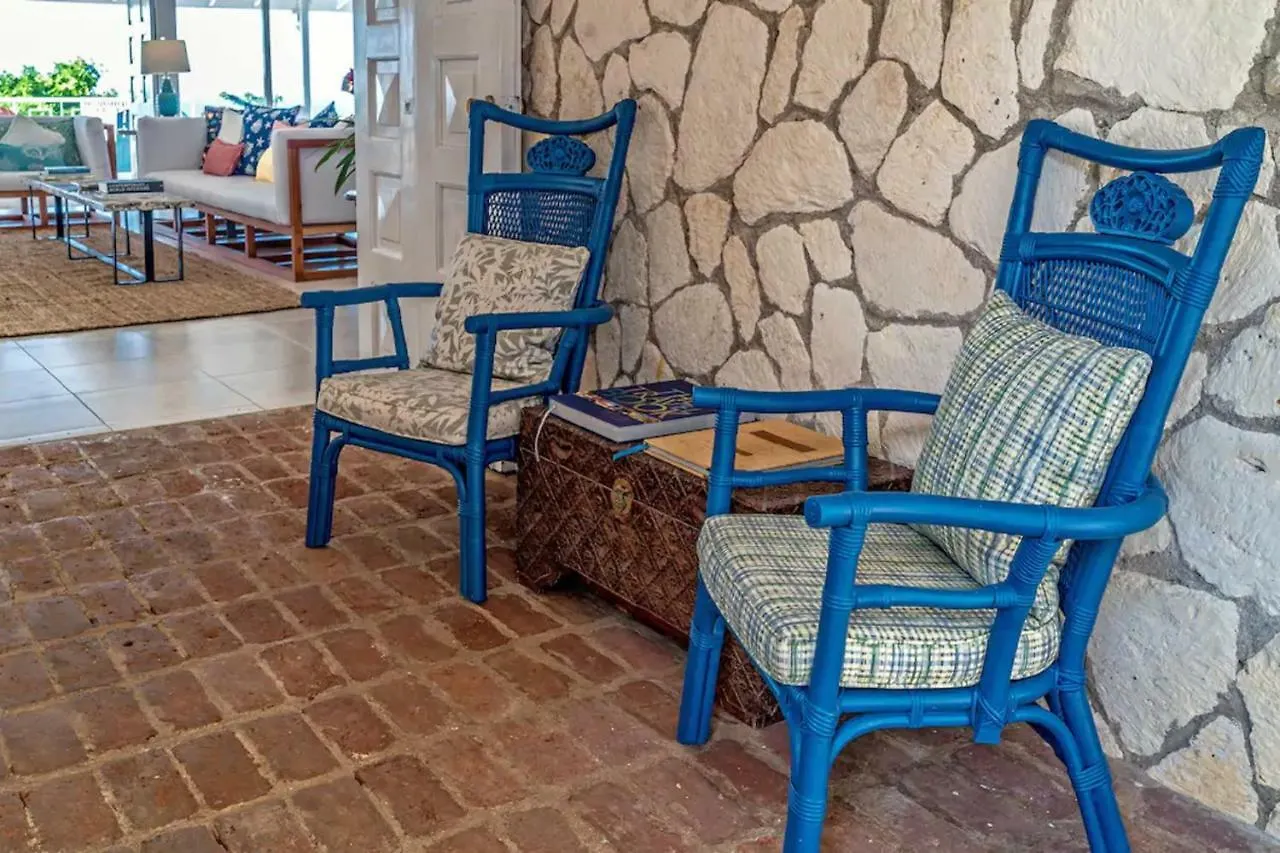 Magnificent 5-Bedroom Estate Villa, Sleeps 12 Montego Bay Jamaica