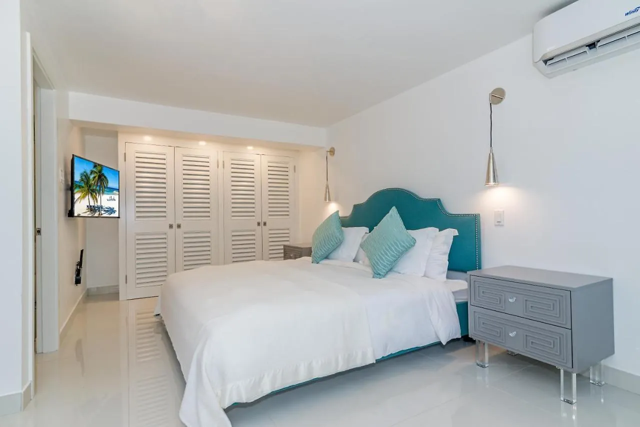 Magnificent 5-Bedroom Estate Villa, Sleeps 12 Montego Bay 0*,