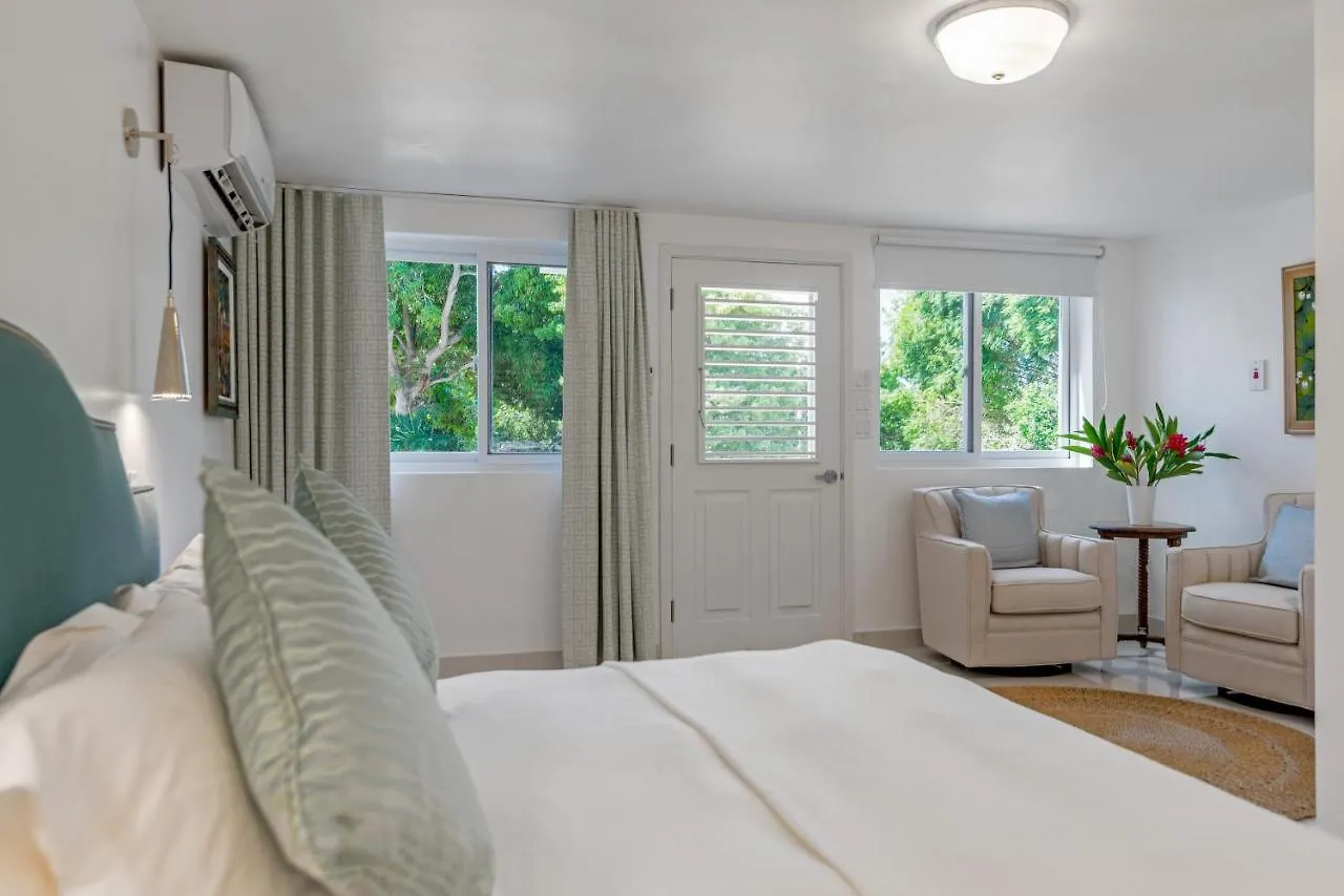 Magnificent 5-Bedroom Estate Villa, Sleeps 12 Montego Bay 0*,  Jamaica