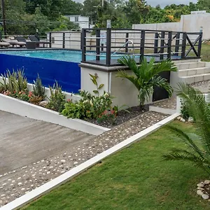 Family Complex Beside W/pool #1 Montego Bay
